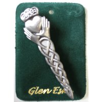 Claddagh Kilt Pin - Antique