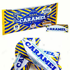 Tunnock's Dark Chocolate Caramel Wafers 8-Pack